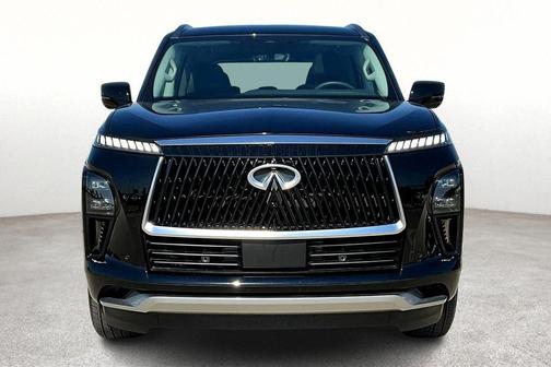 2025 INFINITI QX80 PURE