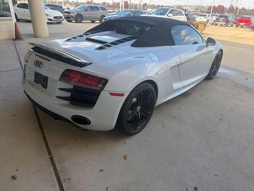 2012 Audi R8 5.2 quattro Spyder