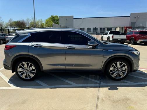 2021 INFINITI QX50 SENSORY