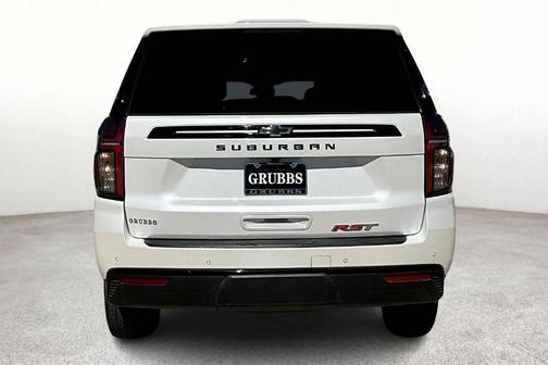 2024 Chevrolet Suburban RST