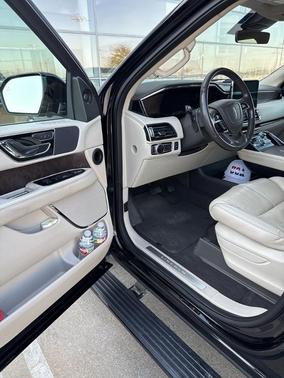 2018 Lincoln Navigator Select