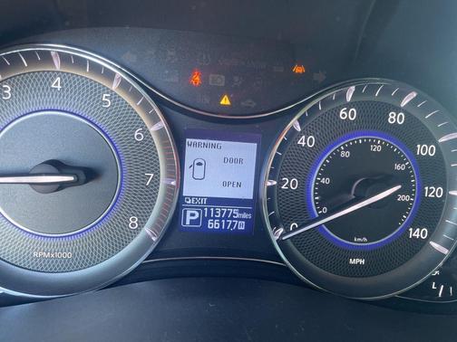 2017 INFINITI QX80 Base