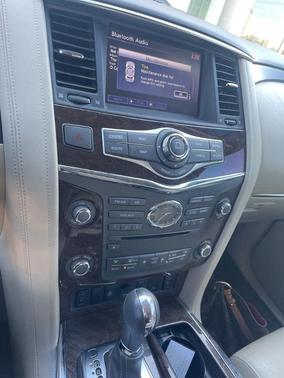 2017 INFINITI QX80 Base