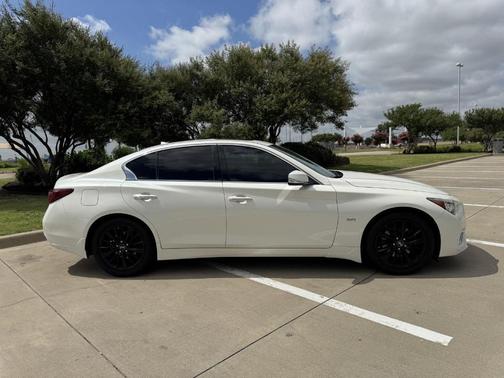 2019 INFINITI Q50 3.0t LUXE