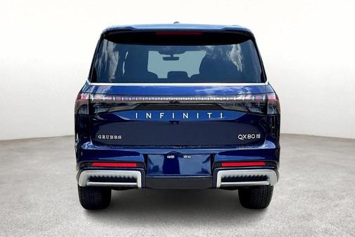 2025 INFINITI QX80 PURE