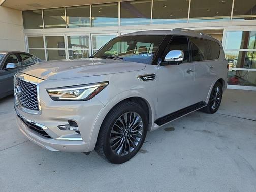 2024 INFINITI QX80 SENSORY