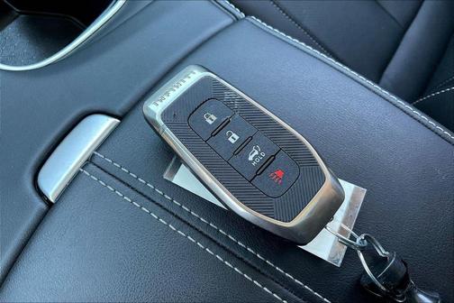 2025 INFINITI QX60 Pure