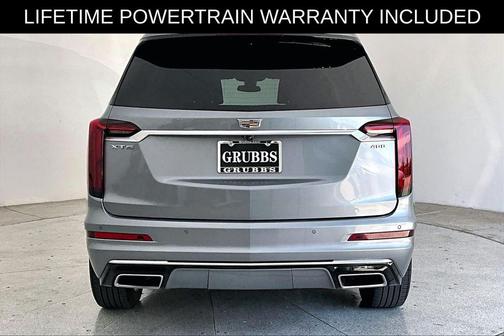 Silver Metallic 2025 Cadillac XT6 Premium Luxury FWD