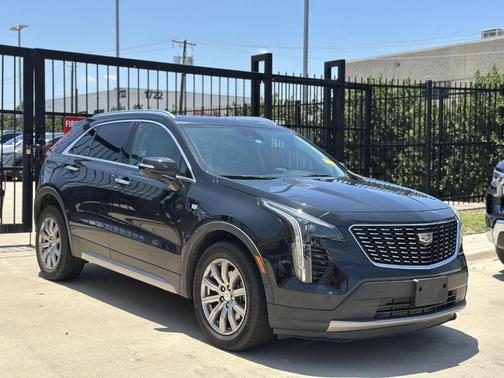 2020 Cadillac XT4 Premium Luxury