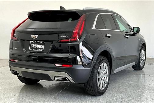 2020 Cadillac XT4 Premium Luxury