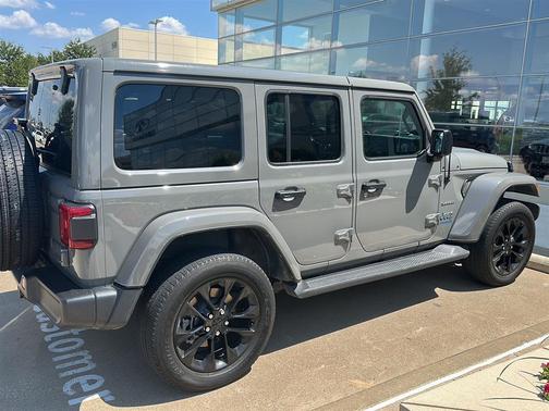 2022 Jeep Wrangler Unlimited 4xe Sahara