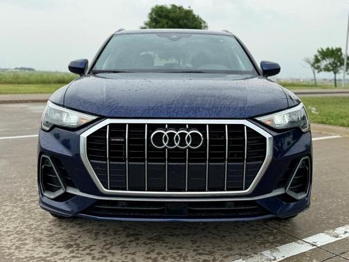 2021 Audi Q3 45 S line Premium