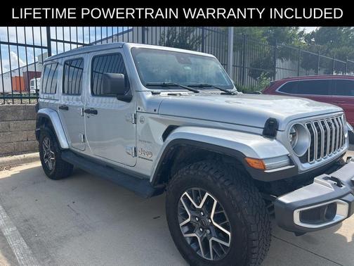 Silver Zynith Clearcoat 2024 Jeep Wrangler Sahara