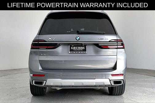 2024 BMW X7 xDrive40i