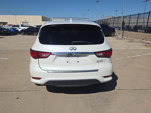 2018 INFINITI QX60 Base