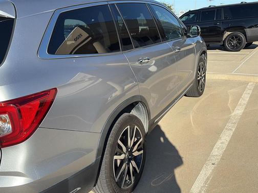 2019 Honda Pilot Elite