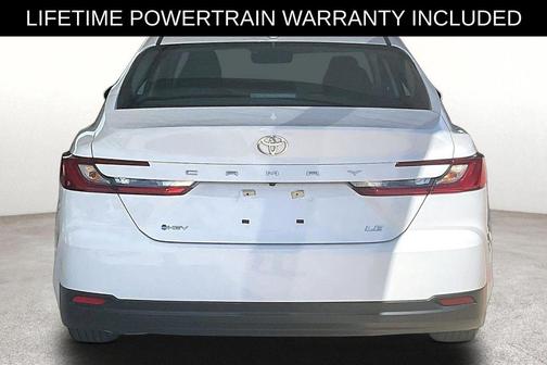 Ice 2025 Toyota Camry LE
