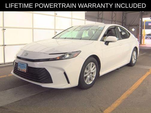 Ice 2025 Toyota Camry LE
