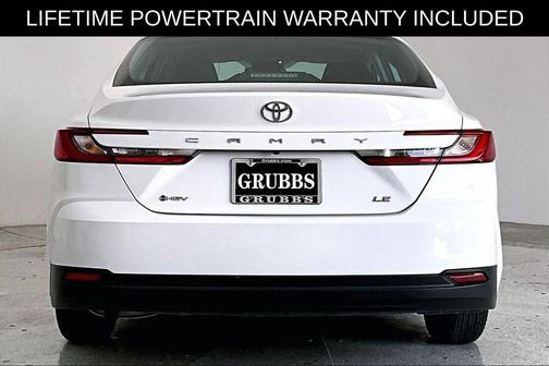 Ice 2025 Toyota Camry LE