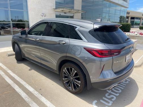 2022 INFINITI QX50 Luxe