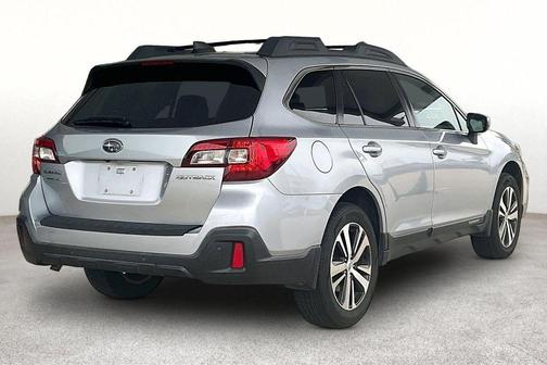 Ice Silver Metallic 2019 Subaru Outback 2.5i Limited