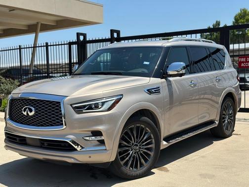 2024 INFINITI QX80 SENSORY