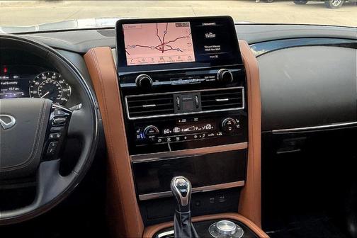 2024 INFINITI QX80 SENSORY