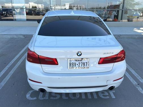 2018 BMW 530e iPerformance