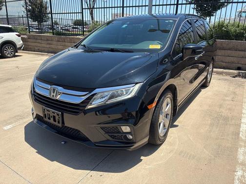 Crystal Black Pearl 2018 Honda Odyssey EX-L