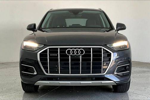 2023 Audi Q5 40 Premium Plus