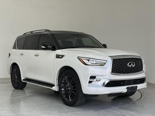 2022 INFINITI QX80 SENSORY
