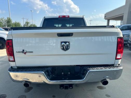 2016 RAM 1500 SLT