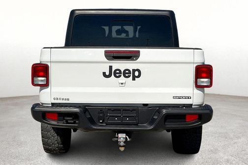 2020 Jeep Gladiator Sport