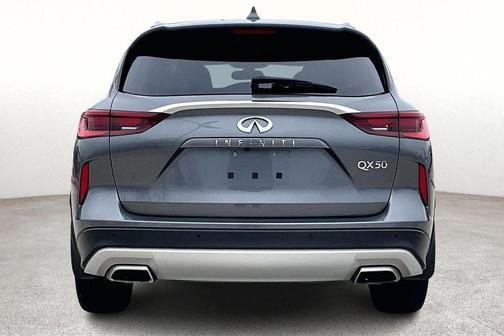 2022 INFINITI QX50 Luxe