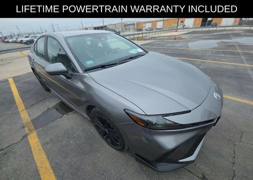 Metal 2025 Toyota Camry SE