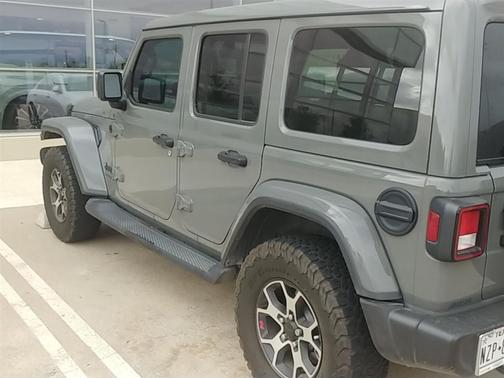 2021 Jeep Wrangler Unlimited Sahara Altitude