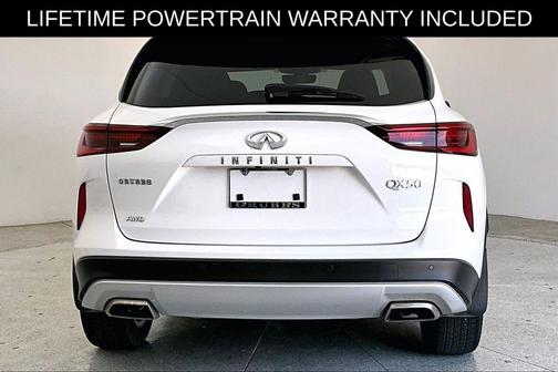 Cloud White 2025 INFINITI QX50 Luxe