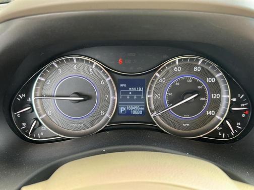 2014 INFINITI QX80 Base