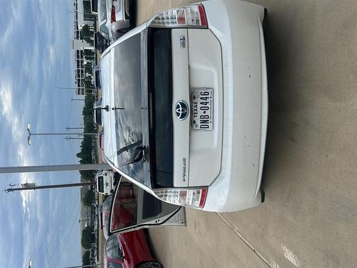 2010 Toyota Prius V