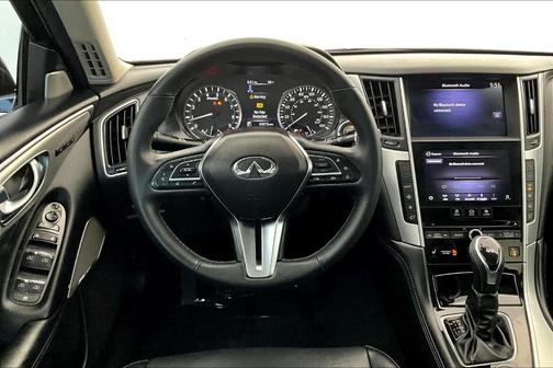 2022 INFINITI Q50 LUXE