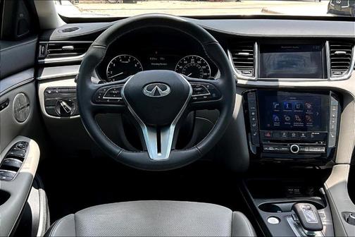 2025 INFINITI QX50 Luxe
