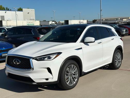 2025 INFINITI QX50 Luxe