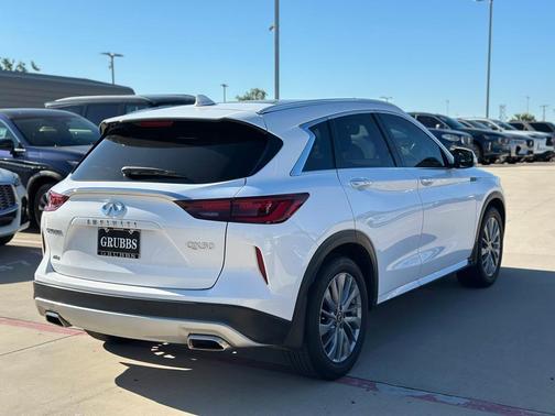 2025 INFINITI QX50 Luxe