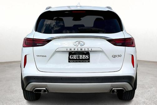2022 INFINITI QX50 Luxe