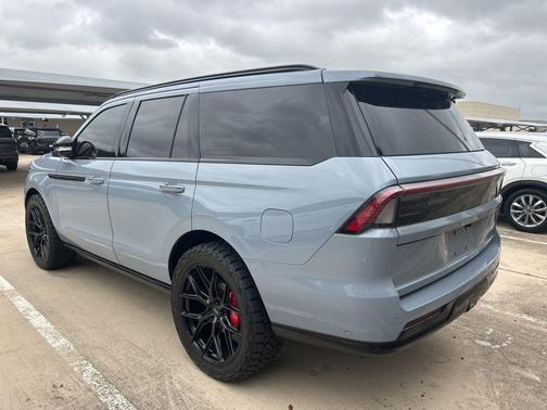 Gray Mist 2025 Lincoln Navigator Reserve