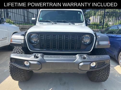 Bright White Clearcoat 2024 Jeep Wrangler Sport