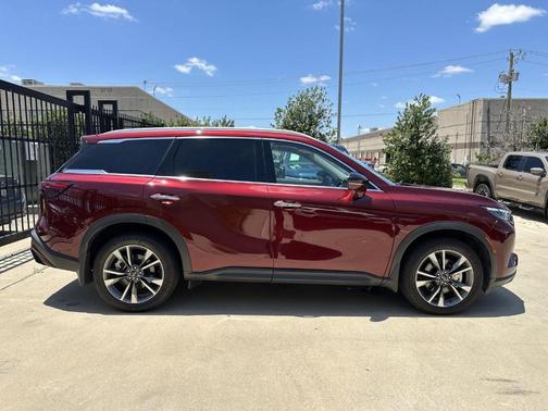 2024 INFINITI QX60 Luxe