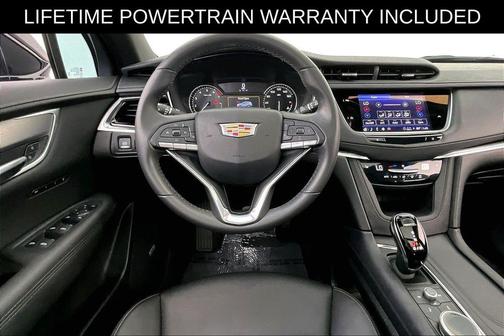 Stellar Black Metallic 2024 Cadillac XT6 Luxury FWD