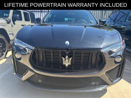 Nero Ribelle Metallic 2022 Maserati Levante Modena S