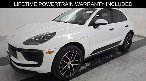 White 2024 Porsche Macan Base